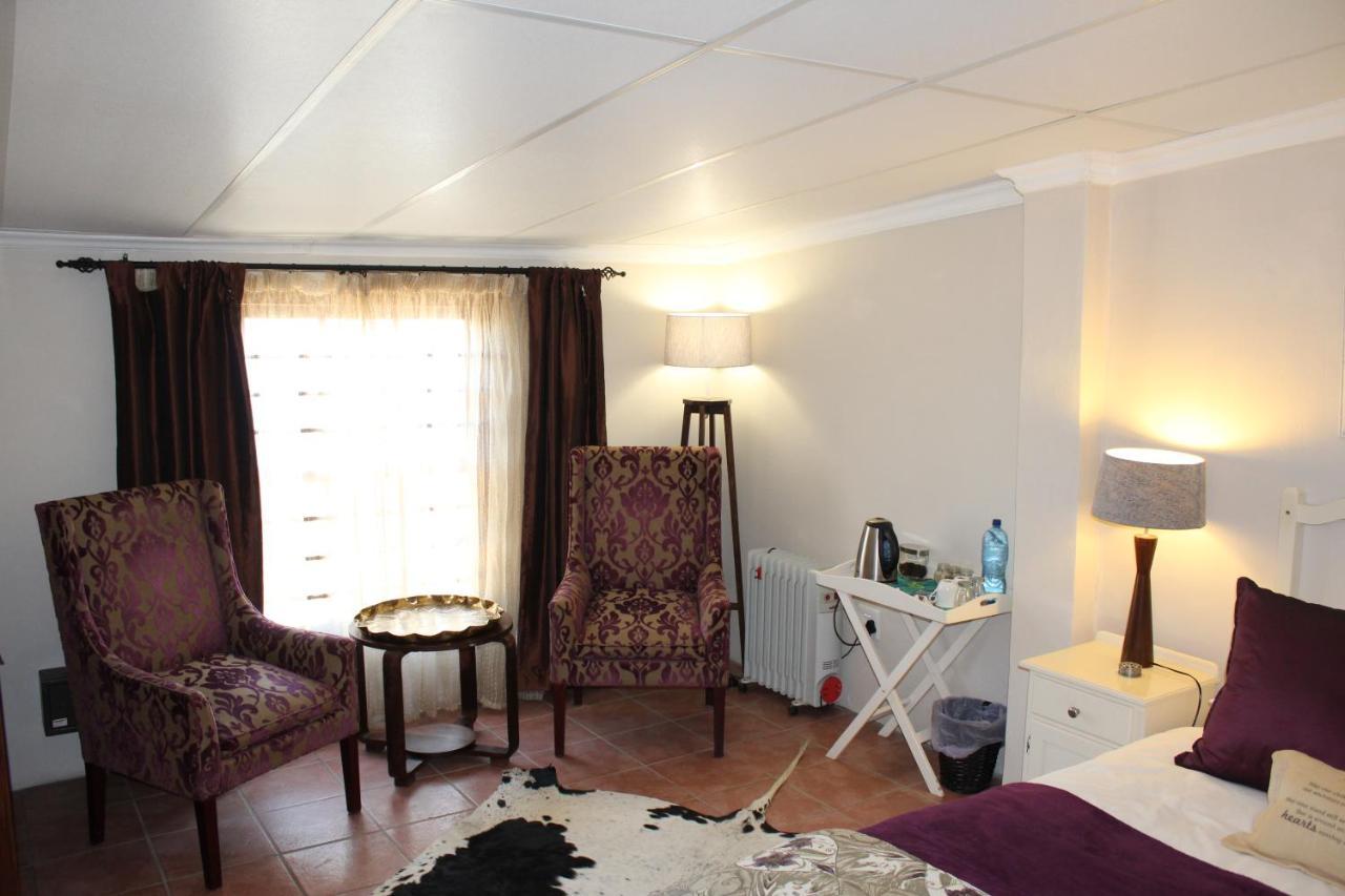 Dekotzenhof Hotel Wakkerstroom Buitenkant foto