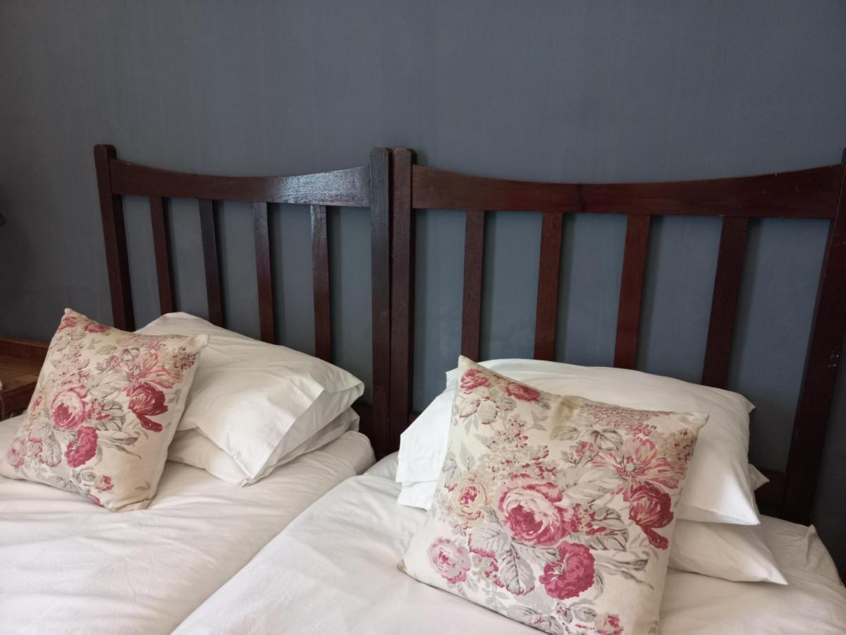 Dekotzenhof Hotel Wakkerstroom Buitenkant foto